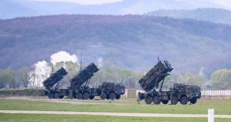 Media: Ukraine shoots down Russian plane from Patriot air defense system Media: Ukraine shoots down Russian plane from Patriot air defense system