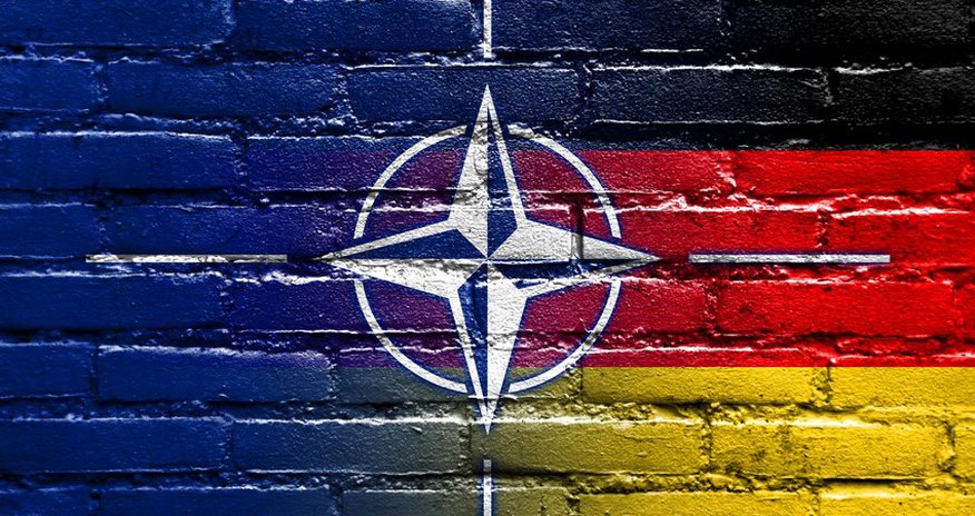Германия собирается помочь укрепить восточный фланг НАТО Германия собирается помочь укрепить восточный фланг НАТО