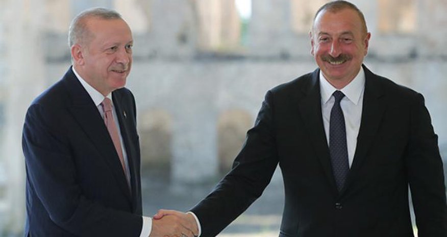 İlham Əliyev Rəcəb Tayyib Ərdoğanı qələbə münasibətilə təbrik edib İlham Əliyev Rəcəb Tayyib Ərdoğanı qələbə münasibətilə təbrik edib