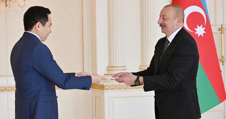 Президент Азербайджана принял верительные грамоты новоназначенного посла Казахстана Президент Азербайджана принял верительные грамоты новоназначенного посла Казахстана