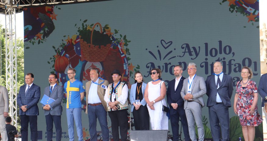 Lənkəranda "Avropa şəhərciyi" festivalı keçirilib - FOTOLAR Lənkəranda "Avropa şəhərciyi" festivalı keçirilib - FOTOLAR
