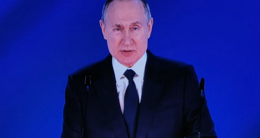 Rusiyada hərbi vəziyyəti pozmağa görə 30 sutka həbs cəzası veriləcək Rusiyada hərbi vəziyyəti pozmağa görə 30 sutka həbs cəzası veriləcək