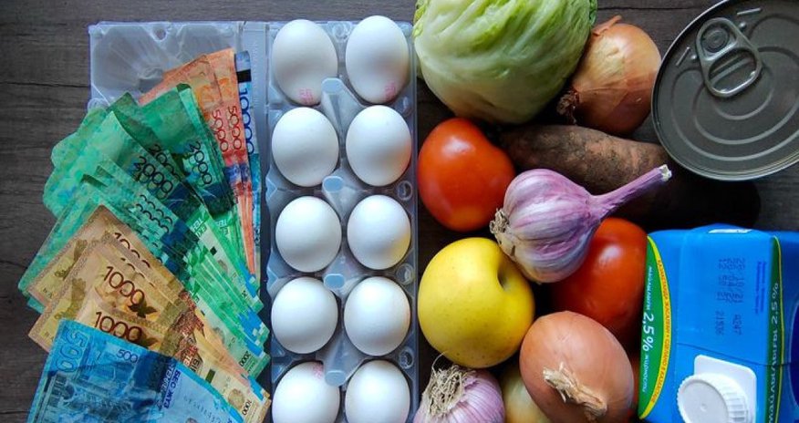 Цены на социально значимые продукты в Казахстане снизились впервые за полтора года Цены на социально значимые продукты в Казахстане снизились впервые за полтора года