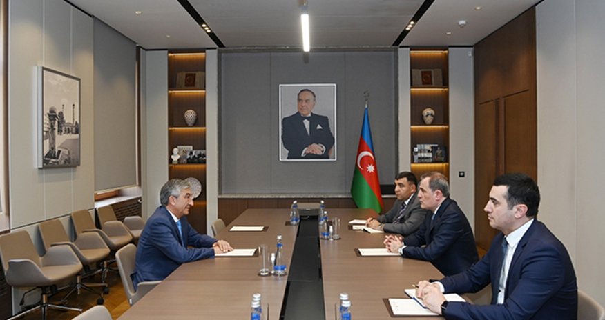 Azərbaycan XİN başçısı Tacikistan səfirini qəbul edib Azərbaycan XİN başçısı Tacikistan səfirini qəbul edib