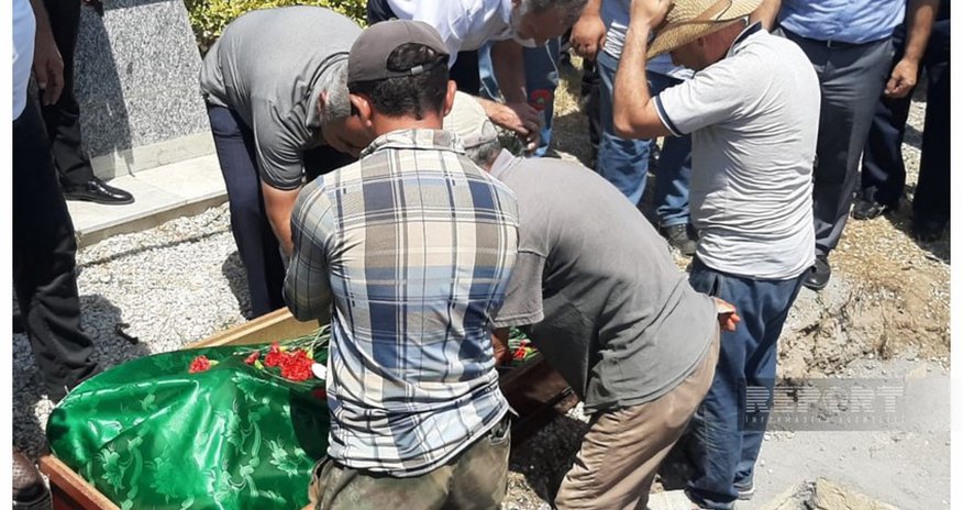Surət Hüseynov dəfn edildi Surət Hüseynov dəfn edildi
