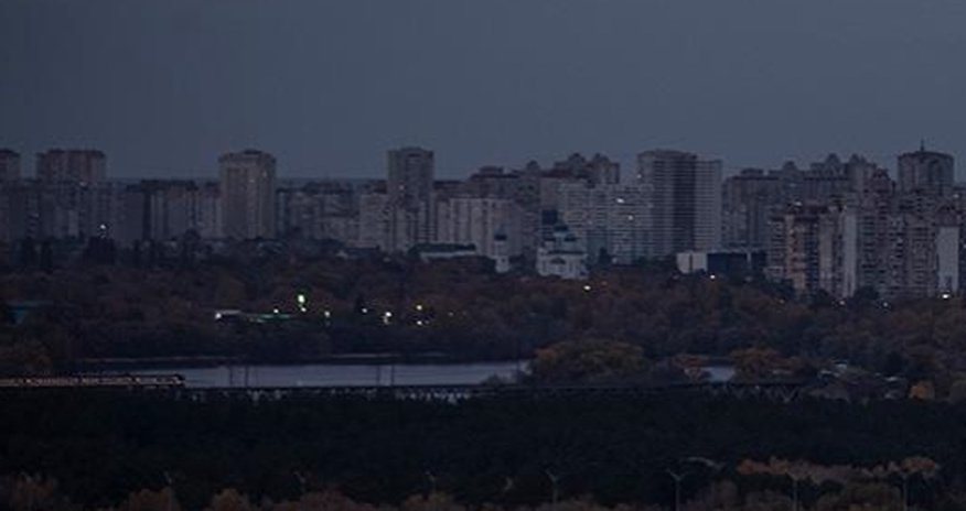С наступлением ночи Россия «берется за свое»: атака на Украину С наступлением ночи Россия «берется за свое»: атака на Украину