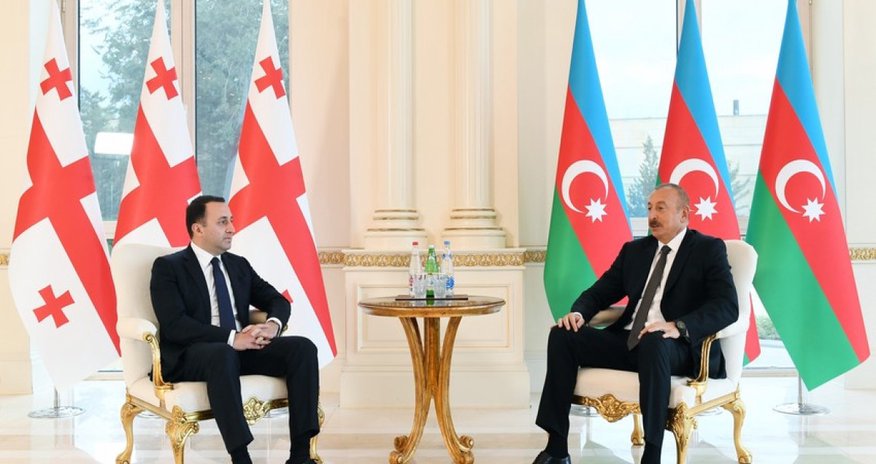 Prezident İlham Əliyev Qaribaşviliyə başsağlığı verib Prezident İlham Əliyev Qaribaşviliyə başsağlığı verib
