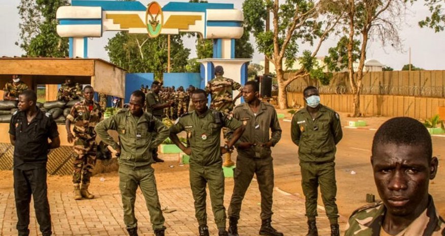 Niger hücum təhlükəsi ilə əlaqədar Benin və Nigeriya ilə sərhədə qoşun yerləşdirib Niger hücum təhlükəsi ilə əlaqədar Benin və Nigeriya ilə sərhədə qoşun yerləşdirib