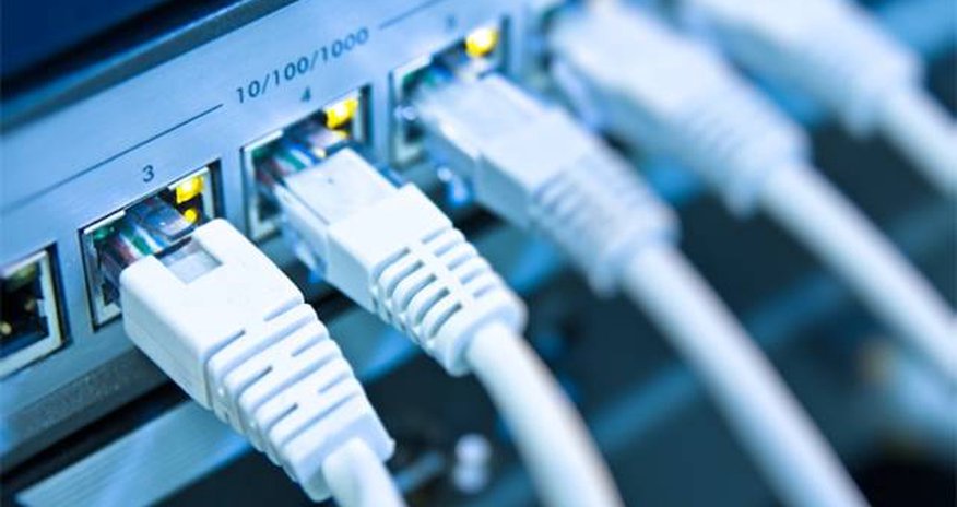 Azərbaycanda uçota alınan operator və internet provayderinin sayı 6 % artıb Azərbaycanda uçota alınan operator və internet provayderinin sayı 6 % artıb