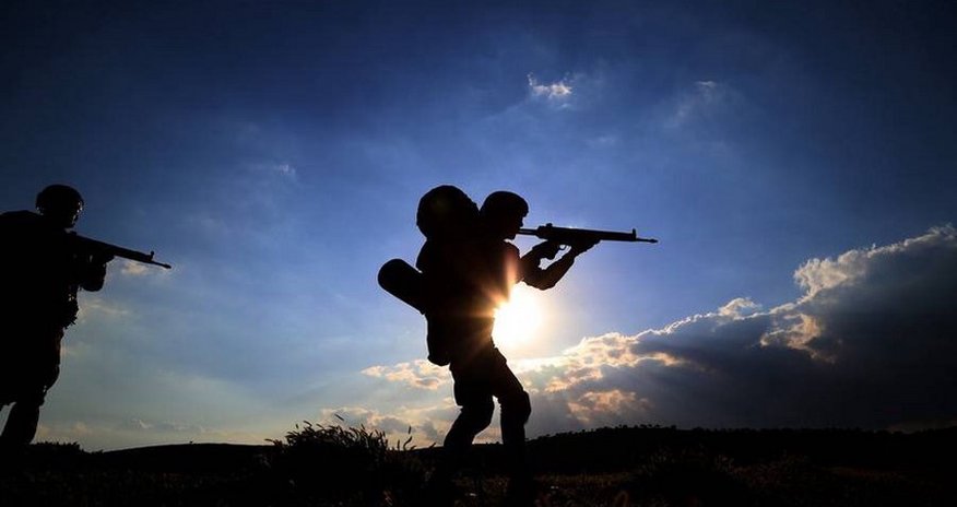 Turkish army detains 24 FETO members attempting to violate state border Turkish army detains 24 FETO members attempting to violate state border