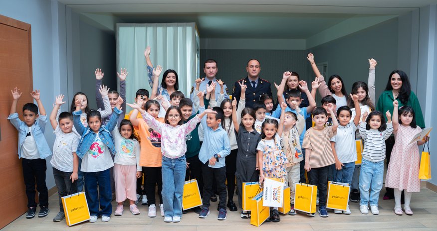 Yelo Bank-da məktəblilər üçün maarifləndirici tədbir baş tutdu Yelo Bank-da məktəblilər üçün maarifləndirici tədbir baş tutdu