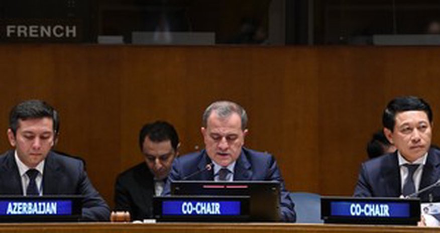 Совместное министерское заседание ОЭС-АСЕАН прошло под председательством Джейхуна Байрамова Совместное министерское заседание ОЭС-АСЕАН прошло под председательством Джейхуна Байрамова