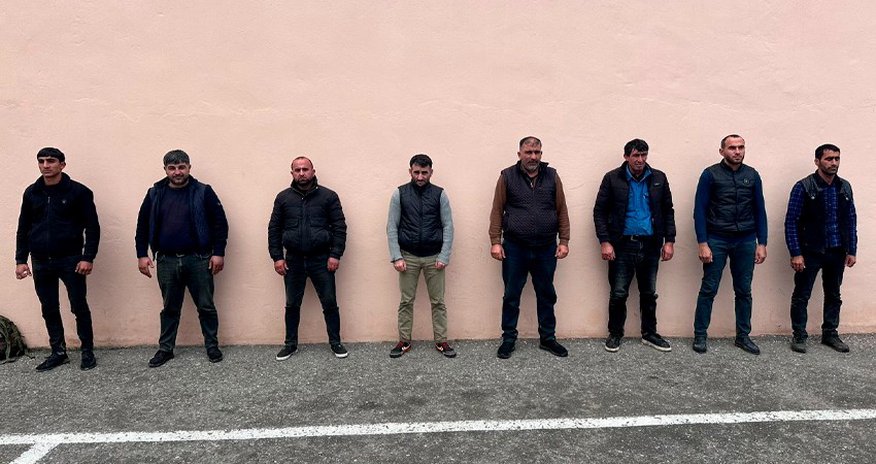 Minalı əraziyə daxil olmaq istəyən 8 nəfər saxlanıldı Minalı əraziyə daxil olmaq istəyən 8 nəfər saxlanıldı