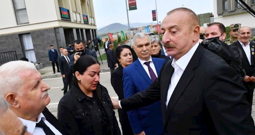 Prezident Füzulidə sakinlərlə görüşüb – Yenilənib Prezident Füzulidə sakinlərlə görüşüb – Yenilənib