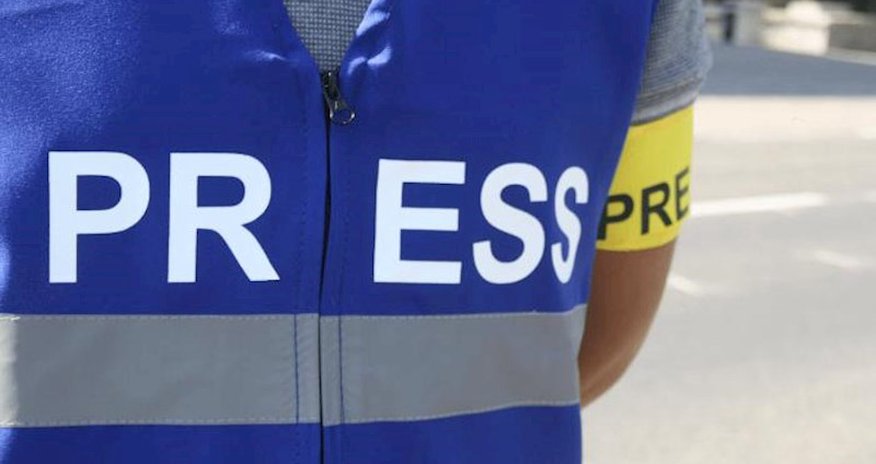 Mətbuat Şurası “PRESS” gödəkçələrin verilməsini dayandırıb Mətbuat Şurası “PRESS” gödəkçələrin verilməsini dayandırıb