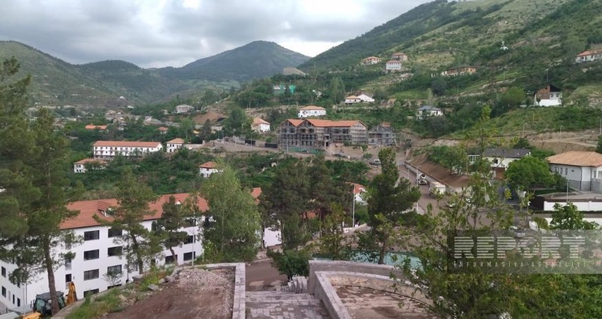 Laçında şəhər infrastrukturunun 80 faizi tamamlanıb, 430 nəfər işlə təmin olunub Laçında şəhər infrastrukturunun 80 faizi tamamlanıb, 430 nəfər işlə təmin olunub