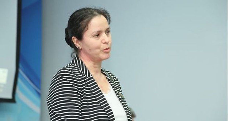 İşləməyənlər üçün ünvanlı sosial yardım paketi əlçatan olmalıdır - Sevinc Hüseynova İşləməyənlər üçün ünvanlı sosial yardım paketi əlçatan olmalıdır - Sevinc Hüseynova