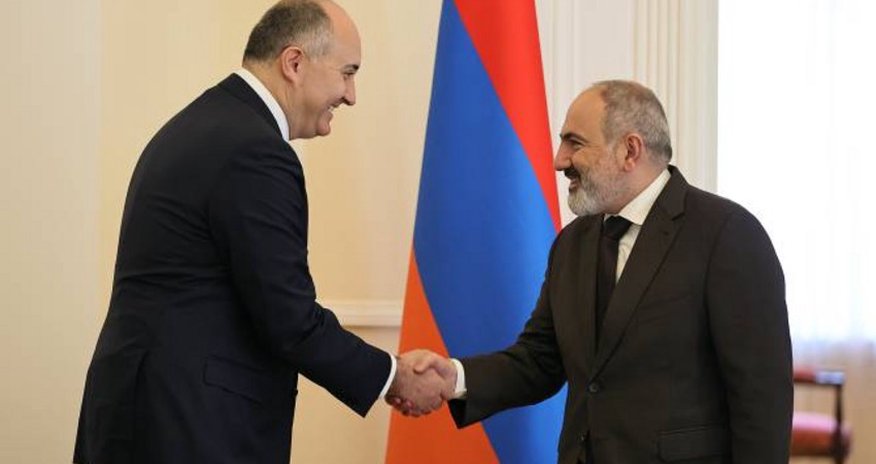 Премьер-министр Армении принял министра обороны Грузии Премьер-министр Армении принял министра обороны Грузии