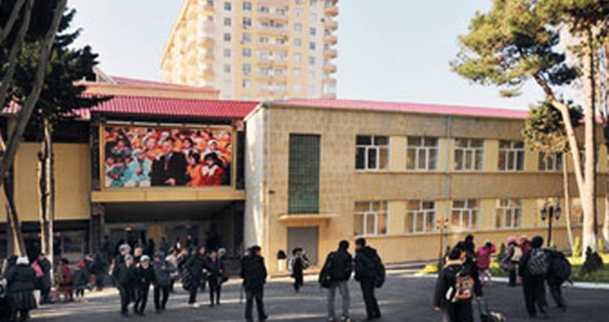 195 saylı məktəbin ibtidai sinifləri distans təhsilə keçib 195 saylı məktəbin ibtidai sinifləri distans təhsilə keçib