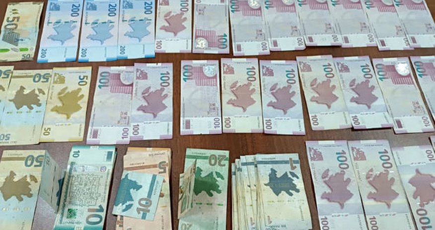 Bakıda ödəmə terminallarından oğurluq edən şəxs saxlanıldı Bakıda ödəmə terminallarından oğurluq edən şəxs saxlanıldı