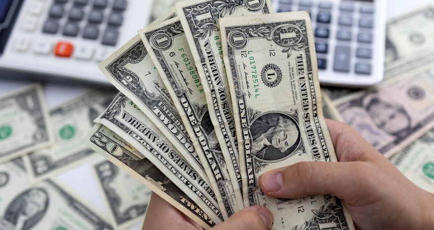Banklar hərracda 69,1 milyon dollar alıb Banklar hərracda 69,1 milyon dollar alıb