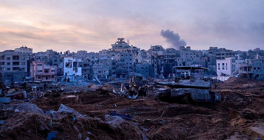 Israel begins pumping seawater into Hamas’s Gaza tunnels Israel begins pumping seawater into Hamas’s Gaza tunnels