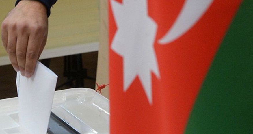 Qüdrət Həsənquliyev prezidentliyə namizədliyini irəli sürülüb Qüdrət Həsənquliyev prezidentliyə namizədliyini irəli sürülüb