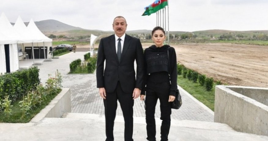 Prezident və xanımı Şuşakənd kəndinə baxış keçiriblər Prezident və xanımı Şuşakənd kəndinə baxış keçiriblər