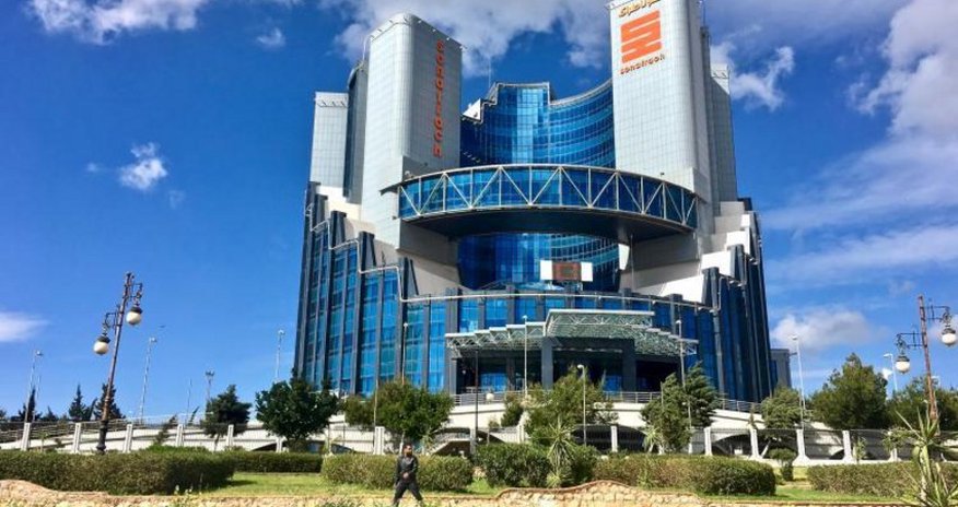Алжирская Sonatrach заявила о планах вложить $50 млрд в развитие нефтегазовой отрасли Алжирская Sonatrach заявила о планах вложить $50 млрд в развитие нефтегазовой отрасли
