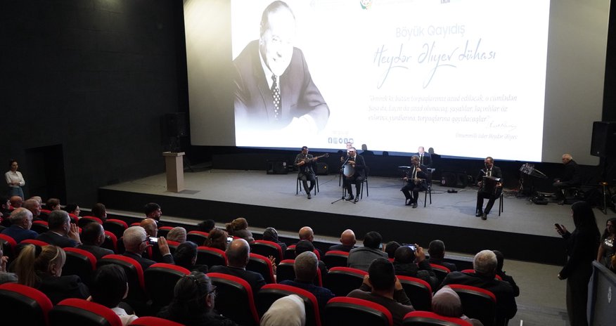 Dövlət Komitəsi tədbir keçirib Dövlət Komitəsi tədbir keçirib