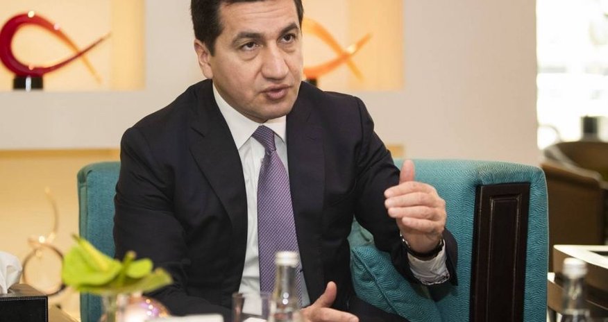 Sülh sazişinin mətni üzərində iş birbaşa olaraq Bakı ilə İrəvan arasında aparılır - Hikmət Hacıyev Sülh sazişinin mətni üzərində iş birbaşa olaraq Bakı ilə İrəvan arasında aparılır - Hikmət Hacıyev