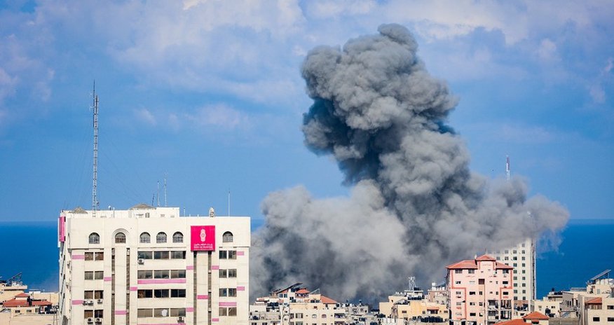 IDF hits Hezbollah's positions IDF hits Hezbollah's positions
