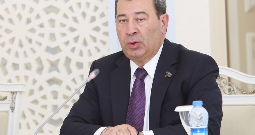 Səməd Seyidov “Şöhrət” ordeni ilə təltif edilib Səməd Seyidov “Şöhrət” ordeni ilə təltif edilib