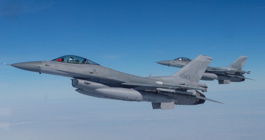 Минобороны Дании: Летом передадим Украине первые истребители F-16 Минобороны Дании: Летом передадим Украине первые истребители F-16