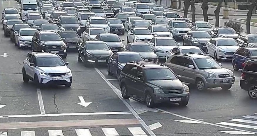 Bəzi yollarda tıxac var - Siyahı Bəzi yollarda tıxac var - Siyahı