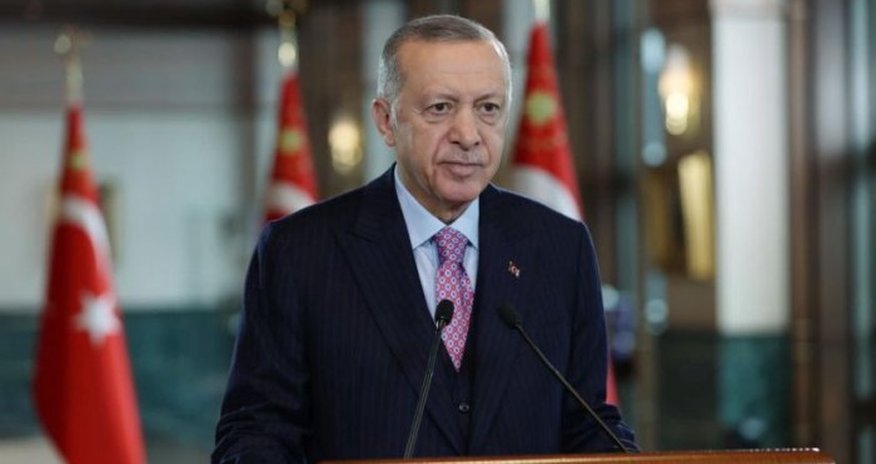 Ərdoğan keçiriləcək bələdiyyə seçkilərindən danışıb Ərdoğan keçiriləcək bələdiyyə seçkilərindən danışıb