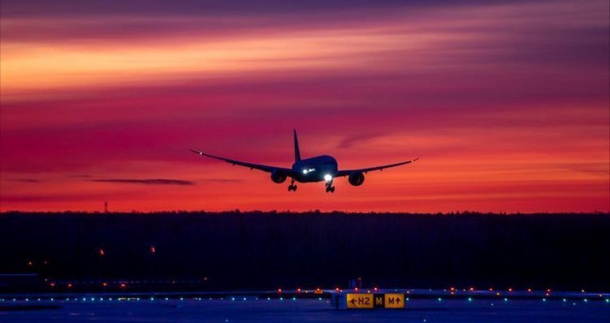 Пассажироперевозки авиатранспортом в Азербайджане выросли почти на 50% Пассажироперевозки авиатранспортом в Азербайджане выросли почти на 50%