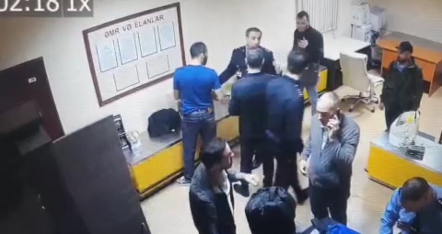 Госкомитет Азербайджана об инциденте в связи с таможенным досмотром гражданина - ВИДЕО Госкомитет Азербайджана об инциденте в связи с таможенным досмотром гражданина - ВИДЕО