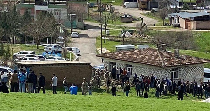Türkiyədə seçkidə dava olub,ölən və yaralananlar var Türkiyədə seçkidə dava olub,ölən və yaralananlar var