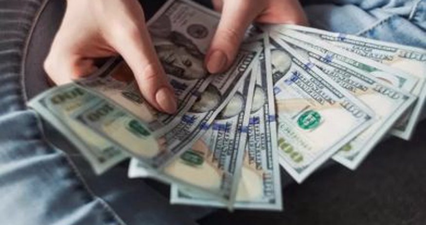 Dünya milyaderlərinin 13%-i qadınlardır - Forbes Dünya milyaderlərinin 13%-i qadınlardır - Forbes