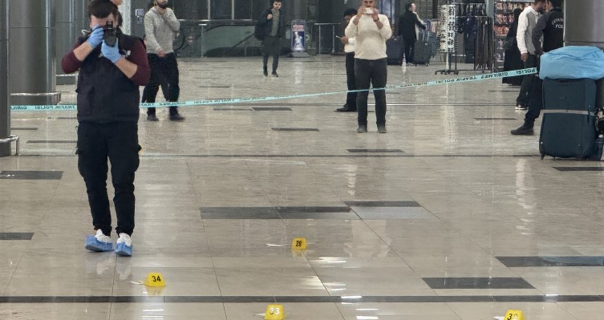 Türkiyədə avtovağzalda silahlı insident baş verib,yaralılar var Türkiyədə avtovağzalda silahlı insident baş verib,yaralılar var