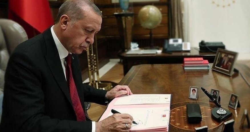 Ərdoğan Azərbaycan, Gürcüstan və Türkiyə ilə bağlı sənədi təsdiqləyib Ərdoğan Azərbaycan, Gürcüstan və Türkiyə ilə bağlı sənədi təsdiqləyib