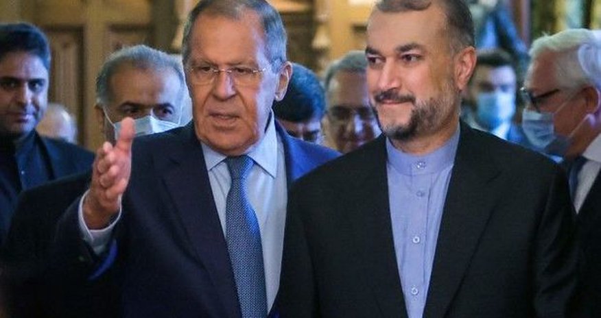 Lavrov iranlı həmkarı ilə Yaxın Şərqdəki vəziyyəti müzakirə edib Lavrov iranlı həmkarı ilə Yaxın Şərqdəki vəziyyəti müzakirə edib