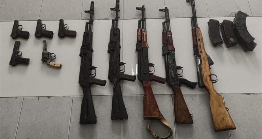 36 weapons, 15 grenades, and ammunition found in Khankandi 36 weapons, 15 grenades, and ammunition found in Khankandi