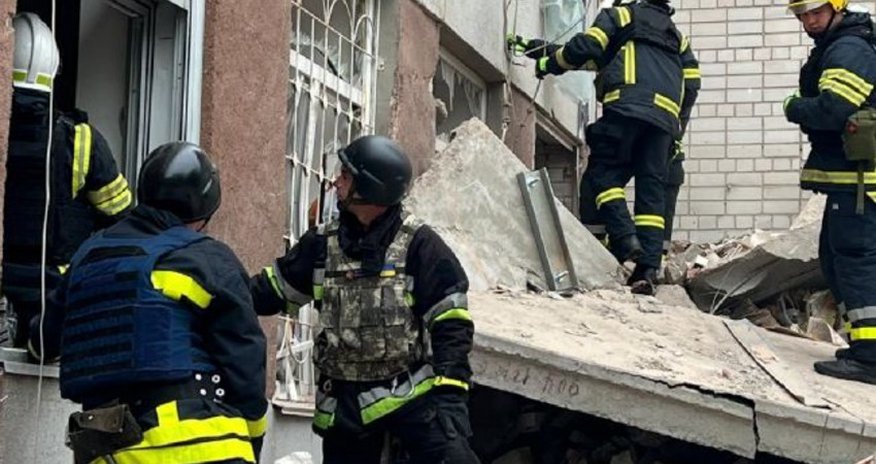 14 killed in missile attack on Ukraine’s Chernihiv 14 killed in missile attack on Ukraine’s Chernihiv