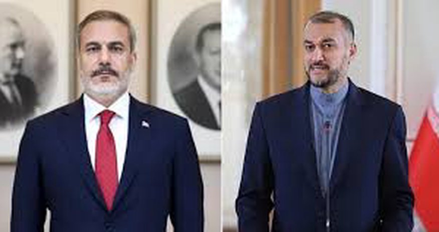 İran və Türkiyə XİN başçıları arasında telefon danışığı olub İran və Türkiyə XİN başçıları arasında telefon danışığı olub