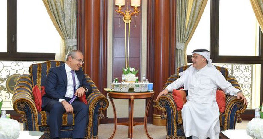 Mikayıl Cabbarov “Saudi Aramco”nun prezidenti ilə görüşüb Mikayıl Cabbarov “Saudi Aramco”nun prezidenti ilə görüşüb