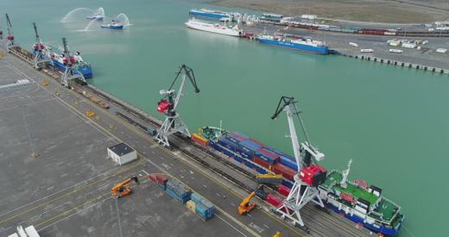 Dəniz limanları ilə yükdaşımalar azalıb Dəniz limanları ilə yükdaşımalar azalıb