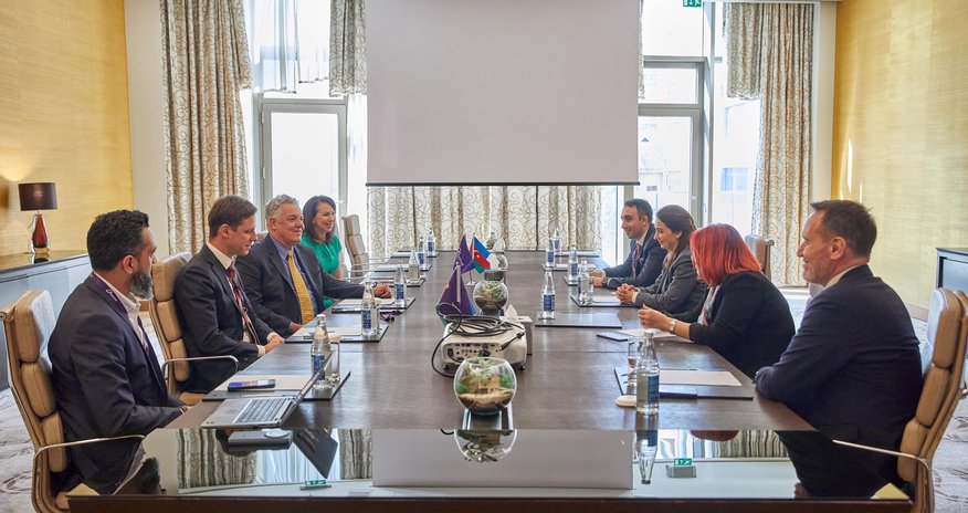 Azercell və GSMA strateji tərəfdaşlıqlarının prioritet istiqamətləri haqqında danışdılar Azercell və GSMA strateji tərəfdaşlıqlarının prioritet istiqamətləri haqqında danışdılar