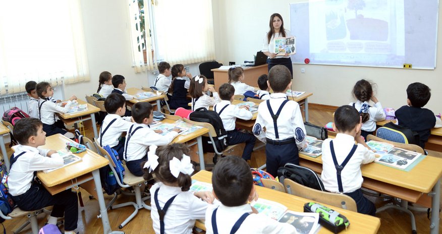 İyunun 3-dən məktəblərdə boş qalan yerlərə sərbəst qəbul aparılacaq İyunun 3-dən məktəblərdə boş qalan yerlərə sərbəst qəbul aparılacaq